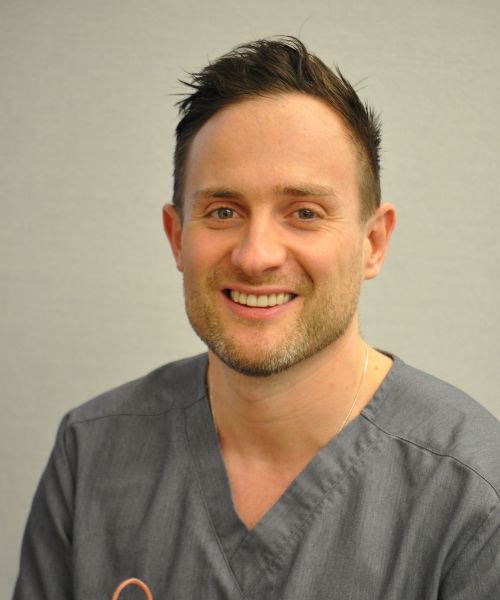 Dr Ross P Lewis (Dentist)